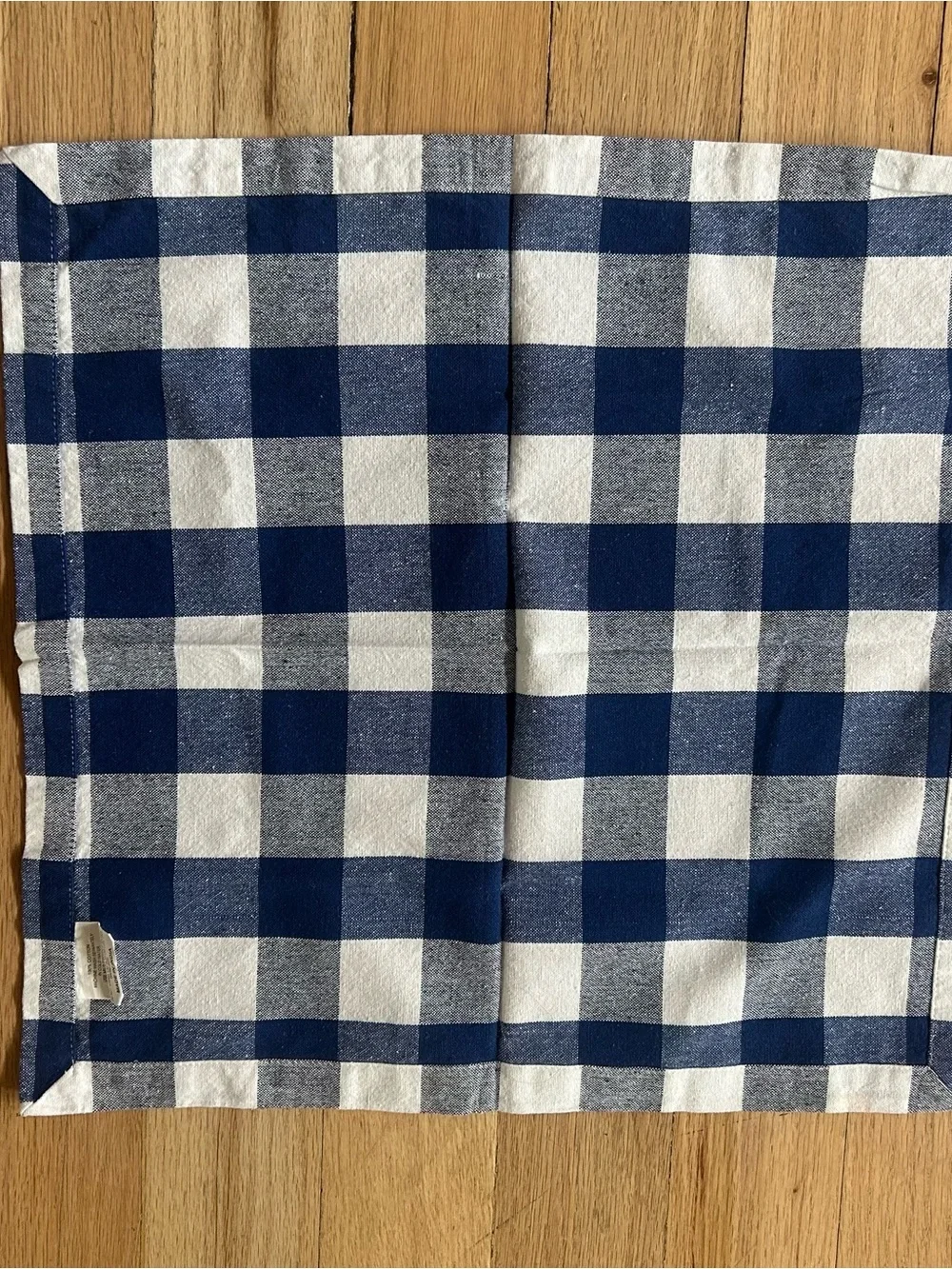 N/A blue white